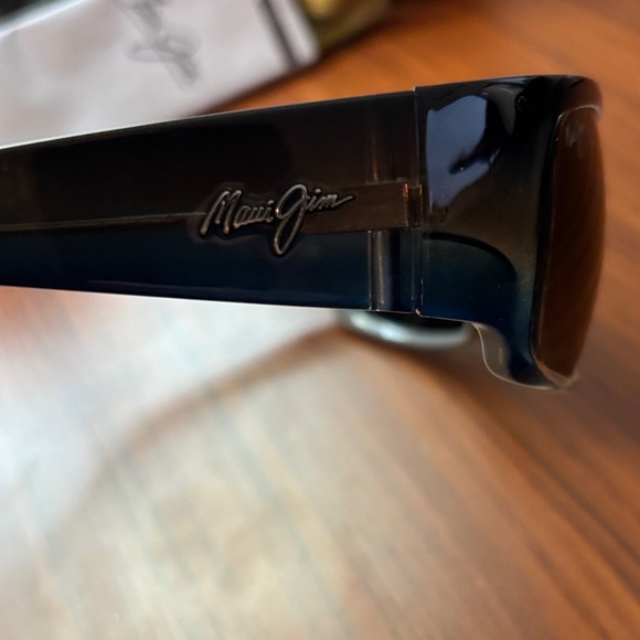 Maui Jim World Cup Sunglasses brand new without tags - Picture 6 of 9